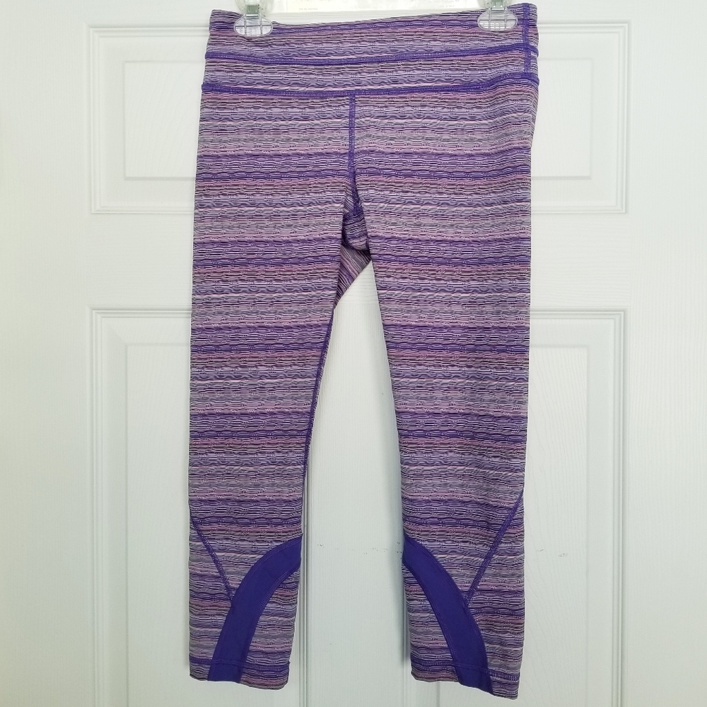 Lululemon purple stripe capri leggings sz. 8